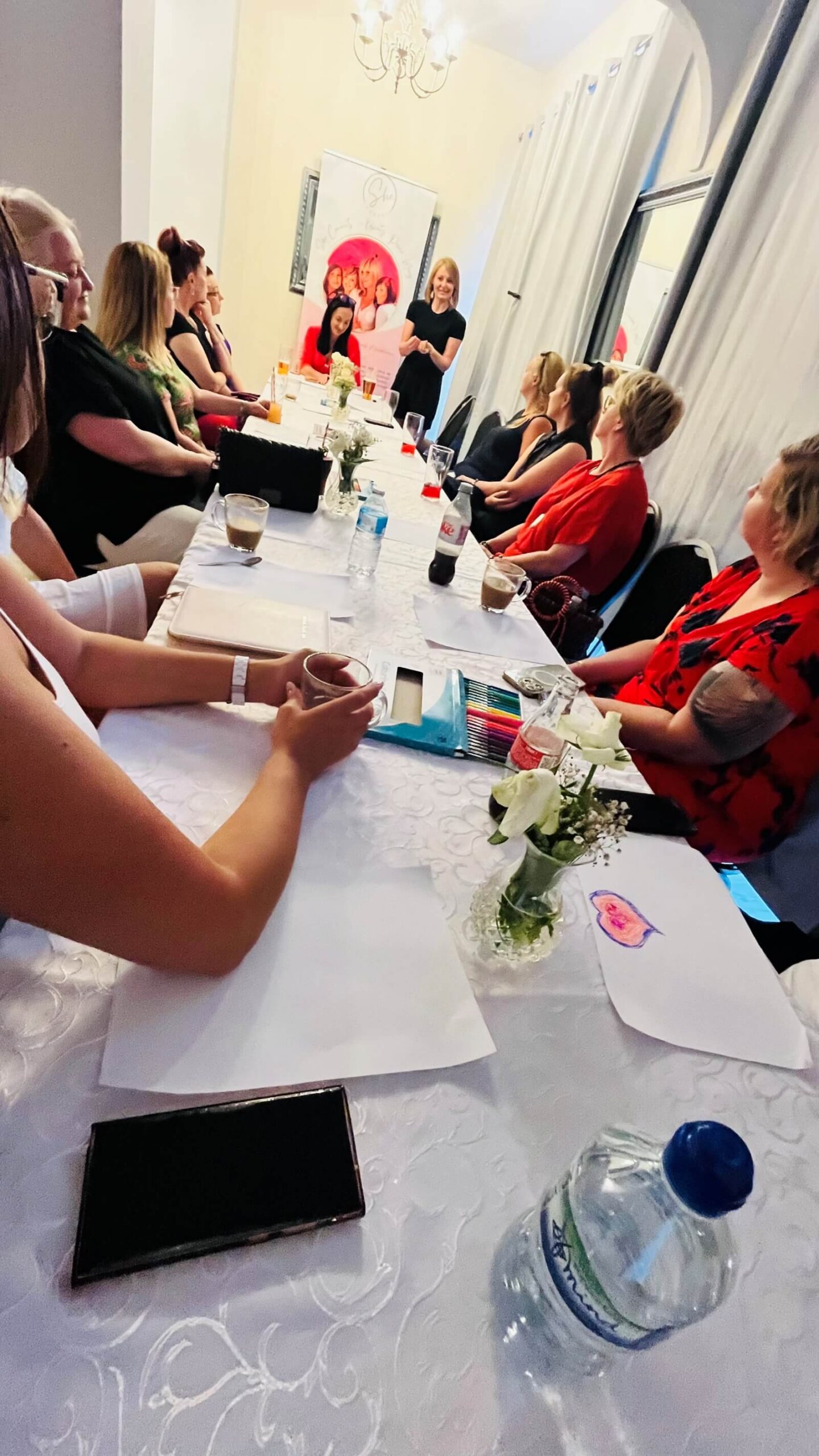 she-connects-womens-circle-slough-group-photo-02