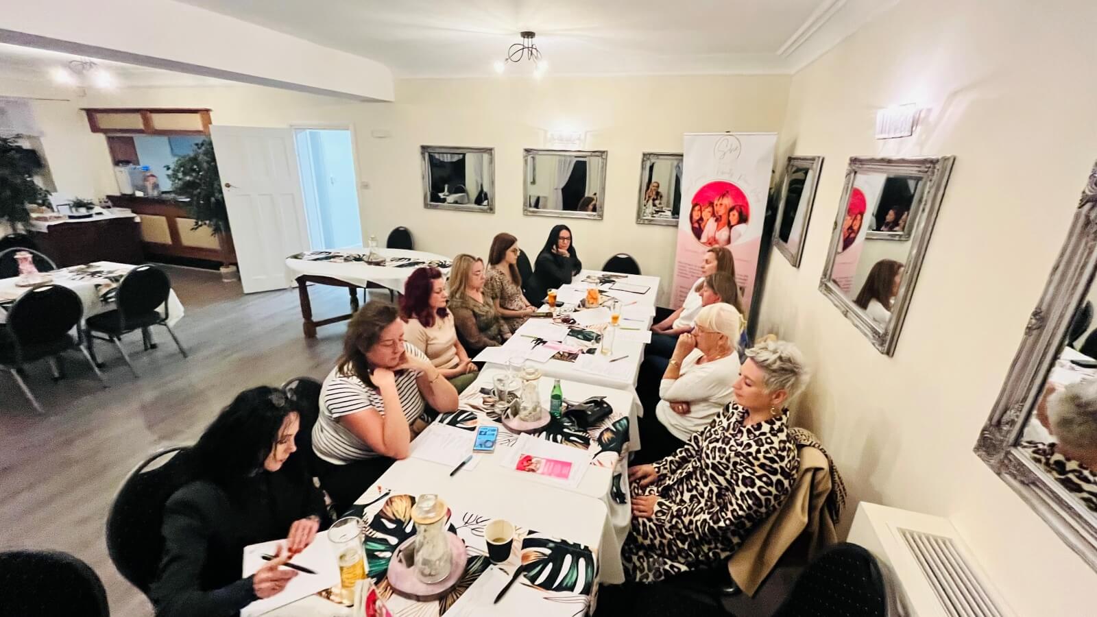 she-connects-womens-workshop-slough-group-photo-05